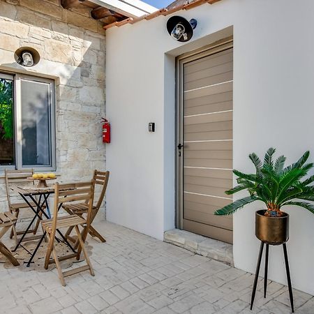 Andre Marie Stonewood Retreat Lejlighed Limassol Eksteriør billede